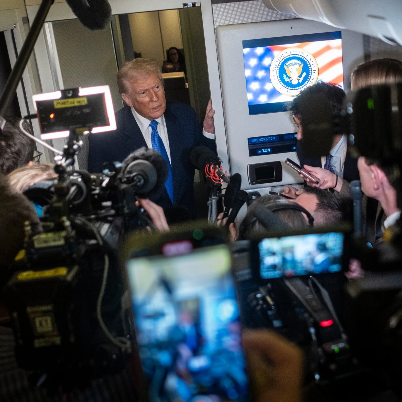Beyaz Saray, CNN'in Air Force One'a Girişini Engelledi