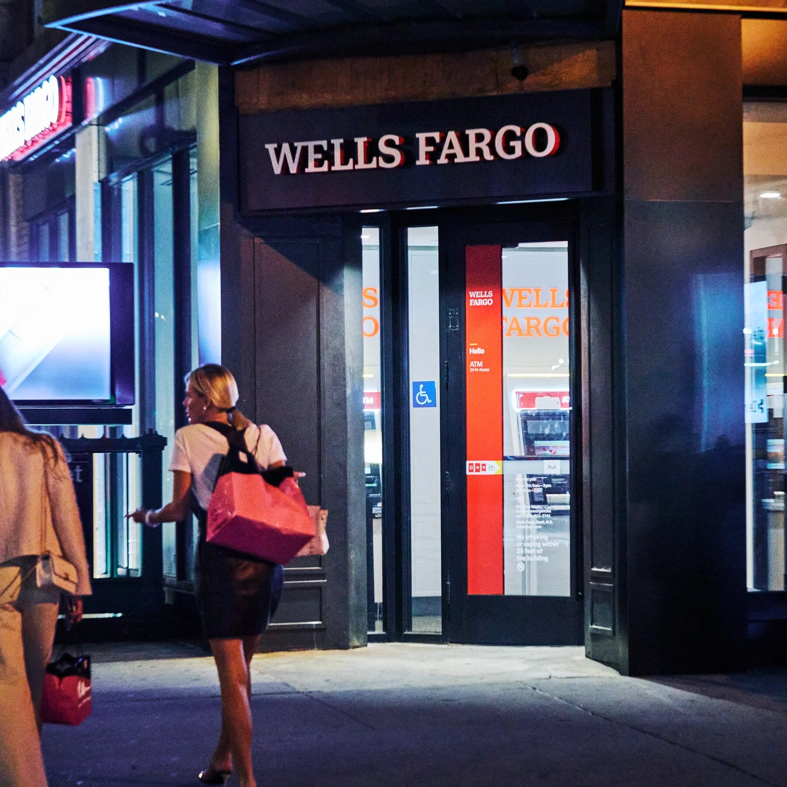 Trump Yönetimi, Wells Fargo'yu Irk Temelli Kredi Uygulamaları İçin Soruşturuyor